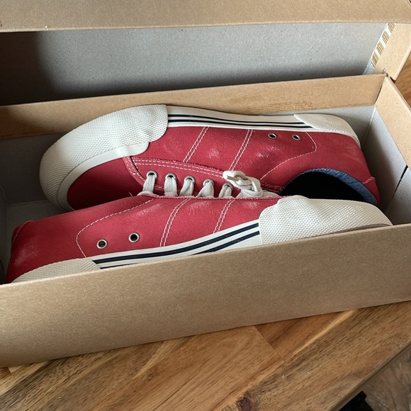 J. Crew Vintage Look Red Canvas Sneakers size 7 - Picture 8 of 8
